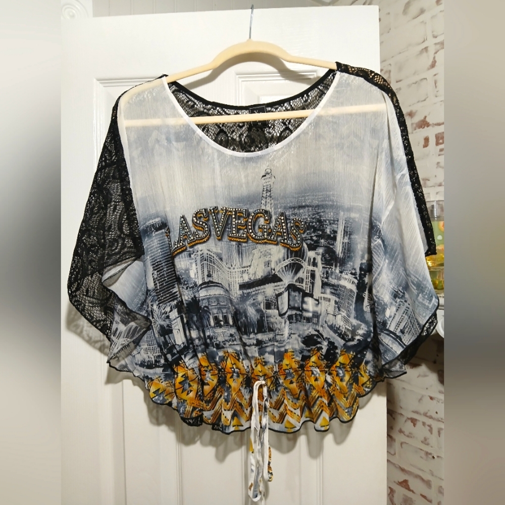 YMF Las Vegas Lace Graphic Women's Top - Black and Gold